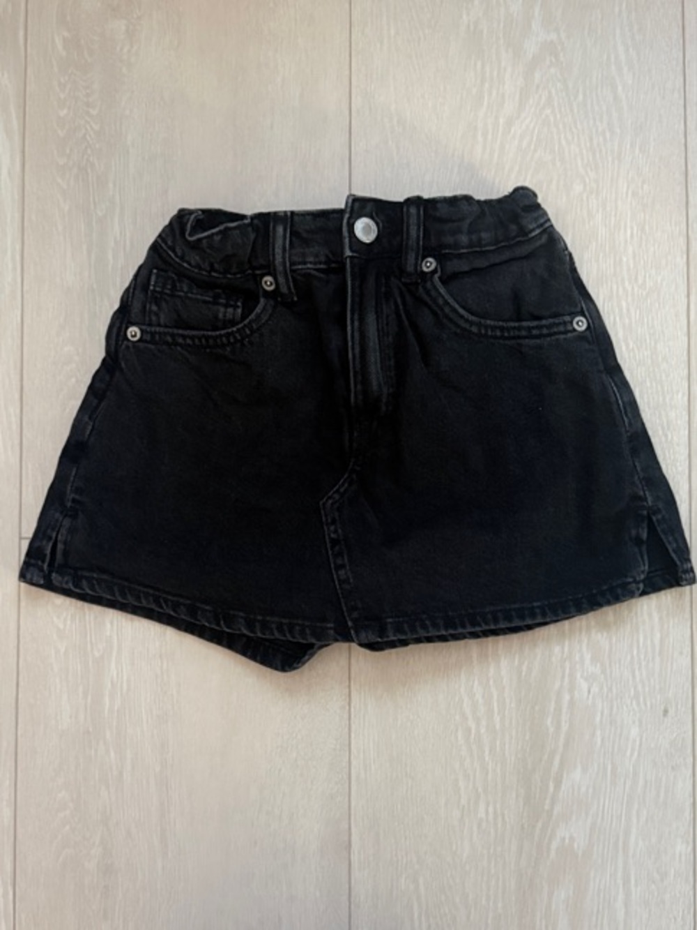 ✨Zara Black Denim Skort with Front Pockets